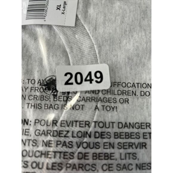 Disney Parks Mickey Mouse Presents Walt Disney World T-Shirt Grey Sz XL NWT - Picture 8 of 9